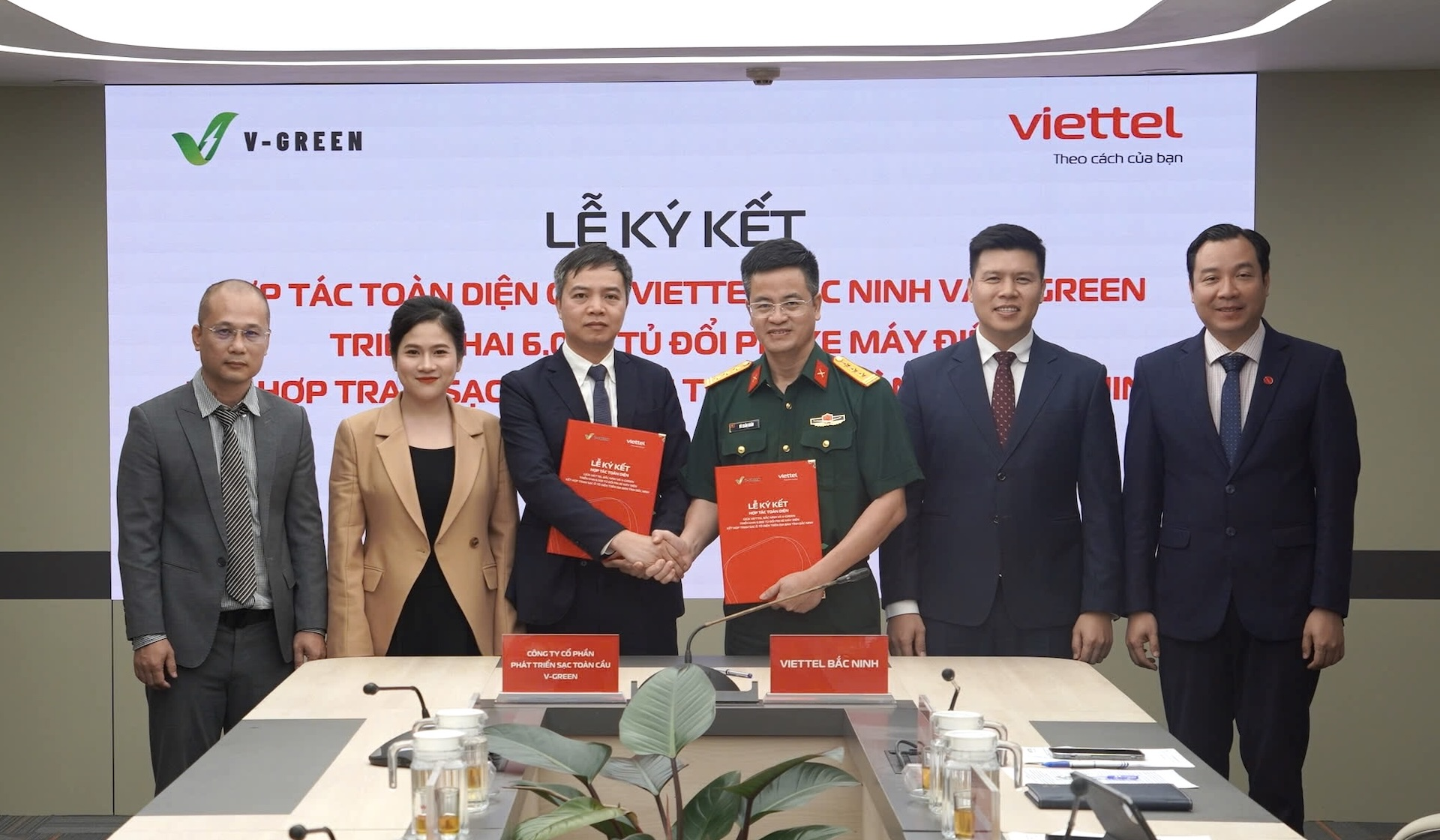 V-Green hợp tác với Viettel Bắc Ninh triển khai 6.000 tủ đổi pin xe máy điện
